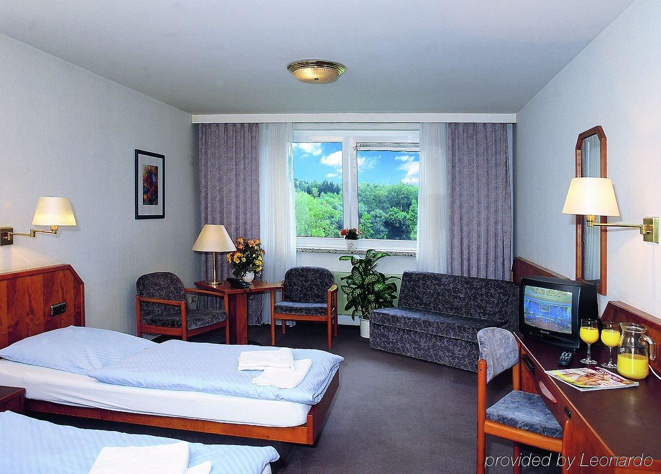 Hotel-Restaurant Seegarten Quickborn Квикборн Номер фото
