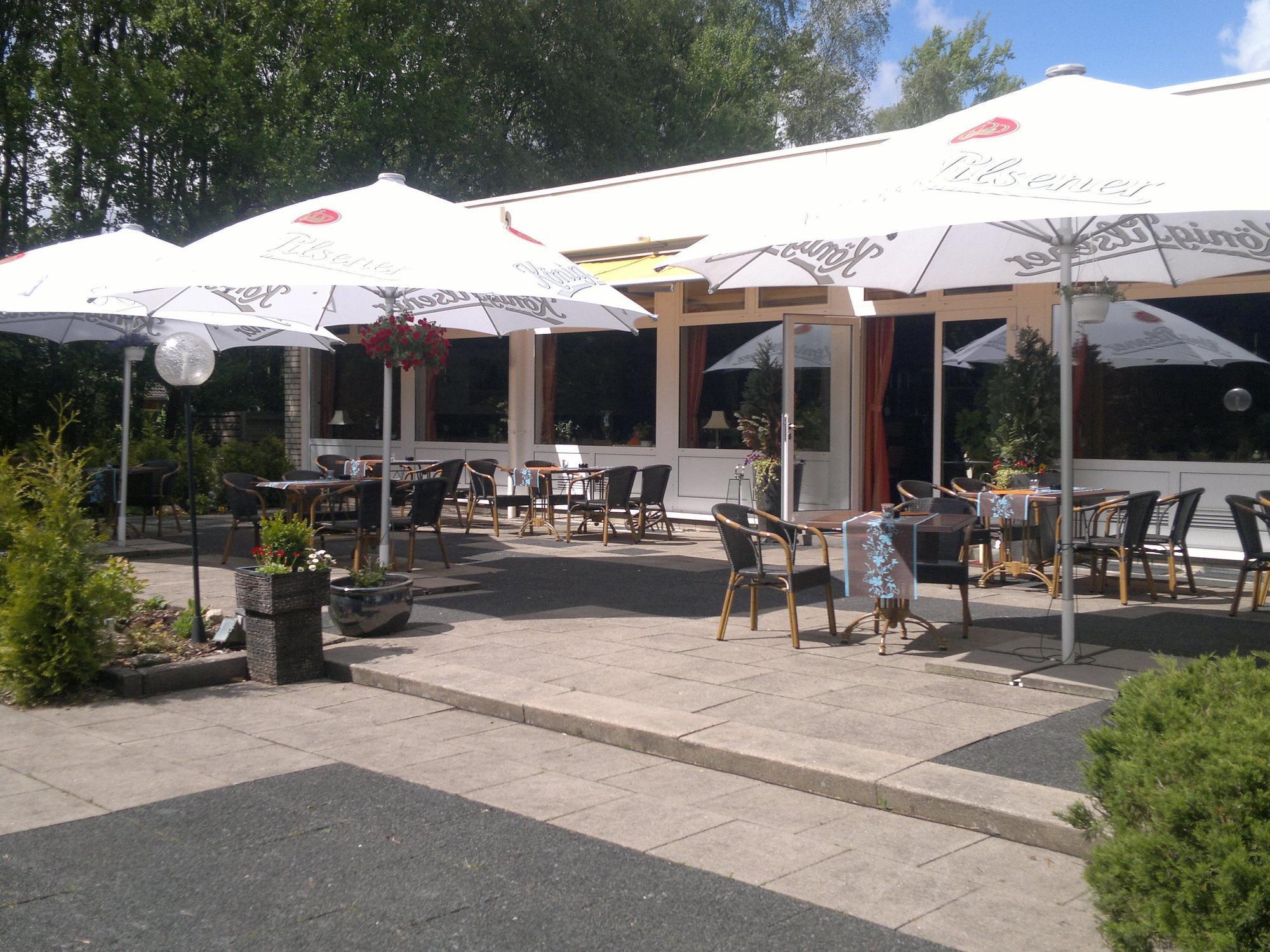 Hotel-Restaurant Seegarten Quickborn Квикборн Экстерьер фото