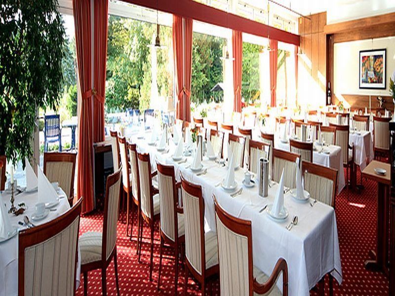 Hotel-Restaurant Seegarten Quickborn Квикборн Экстерьер фото